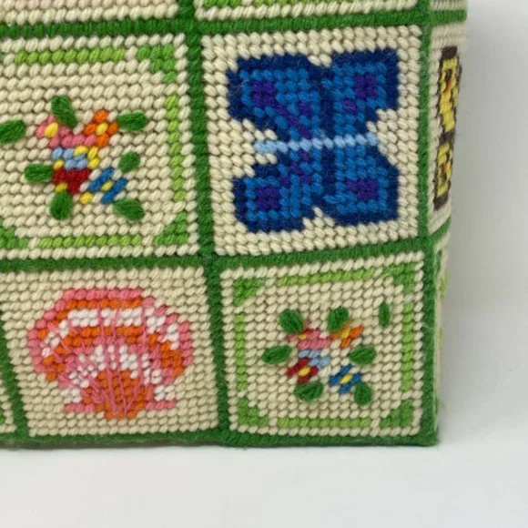 Vintage Rare Design Nature Handmade Needle Point Purse, Cream Green - Picture 2 of 10